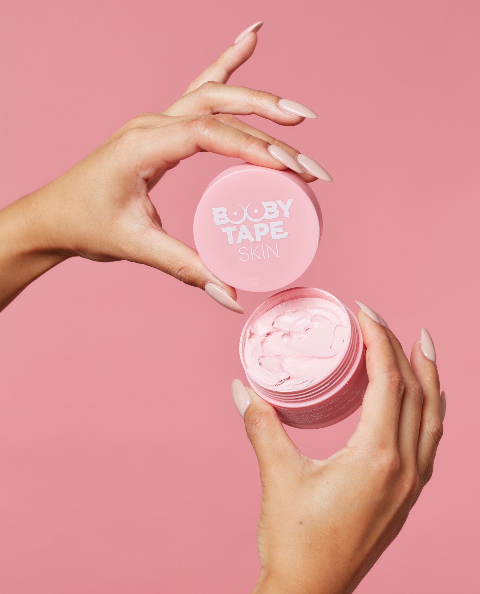 Mascarilla de arcilla rosa para el pecho